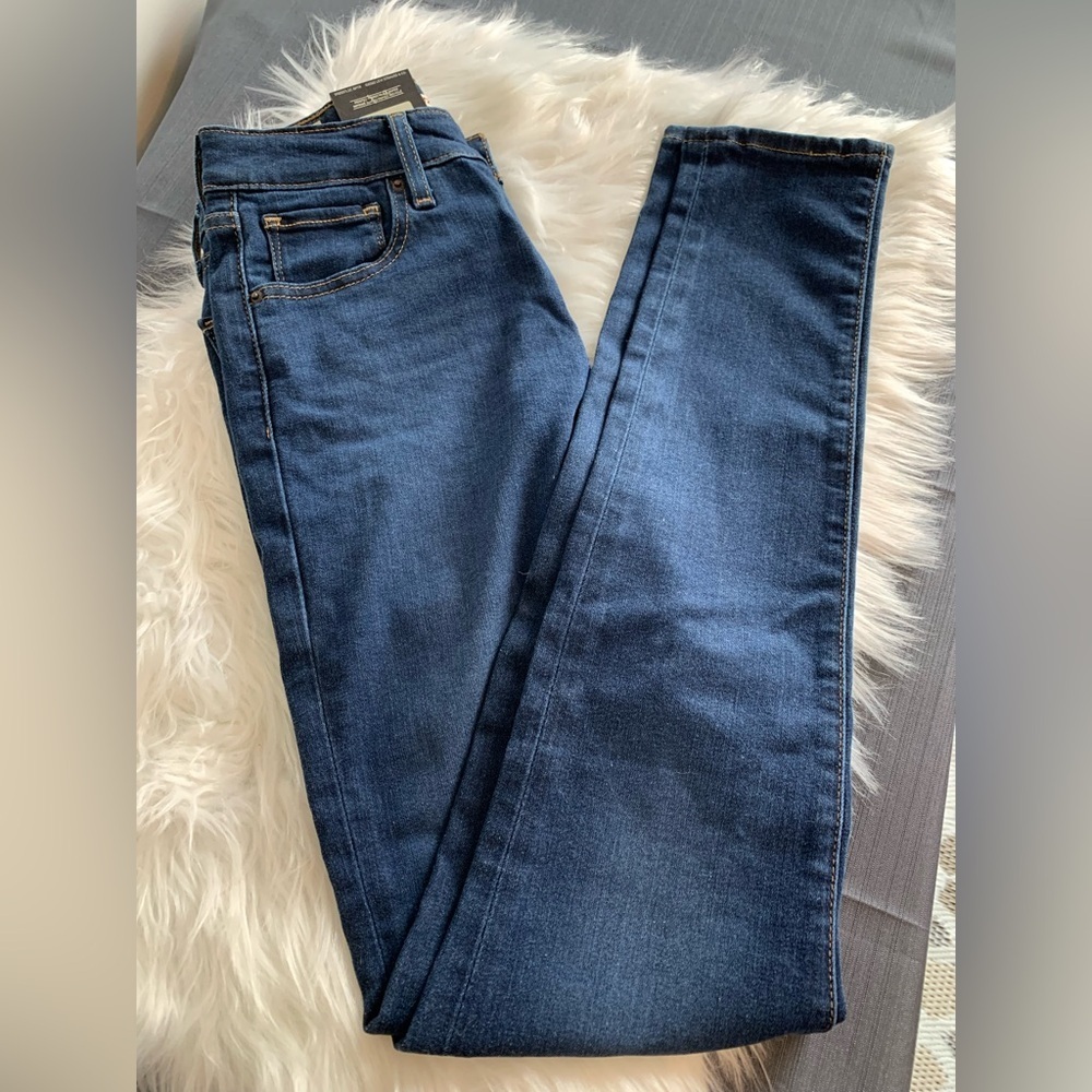 Levi's High Rise Women's Jeans - Dark Blue - Picture 7 of 7